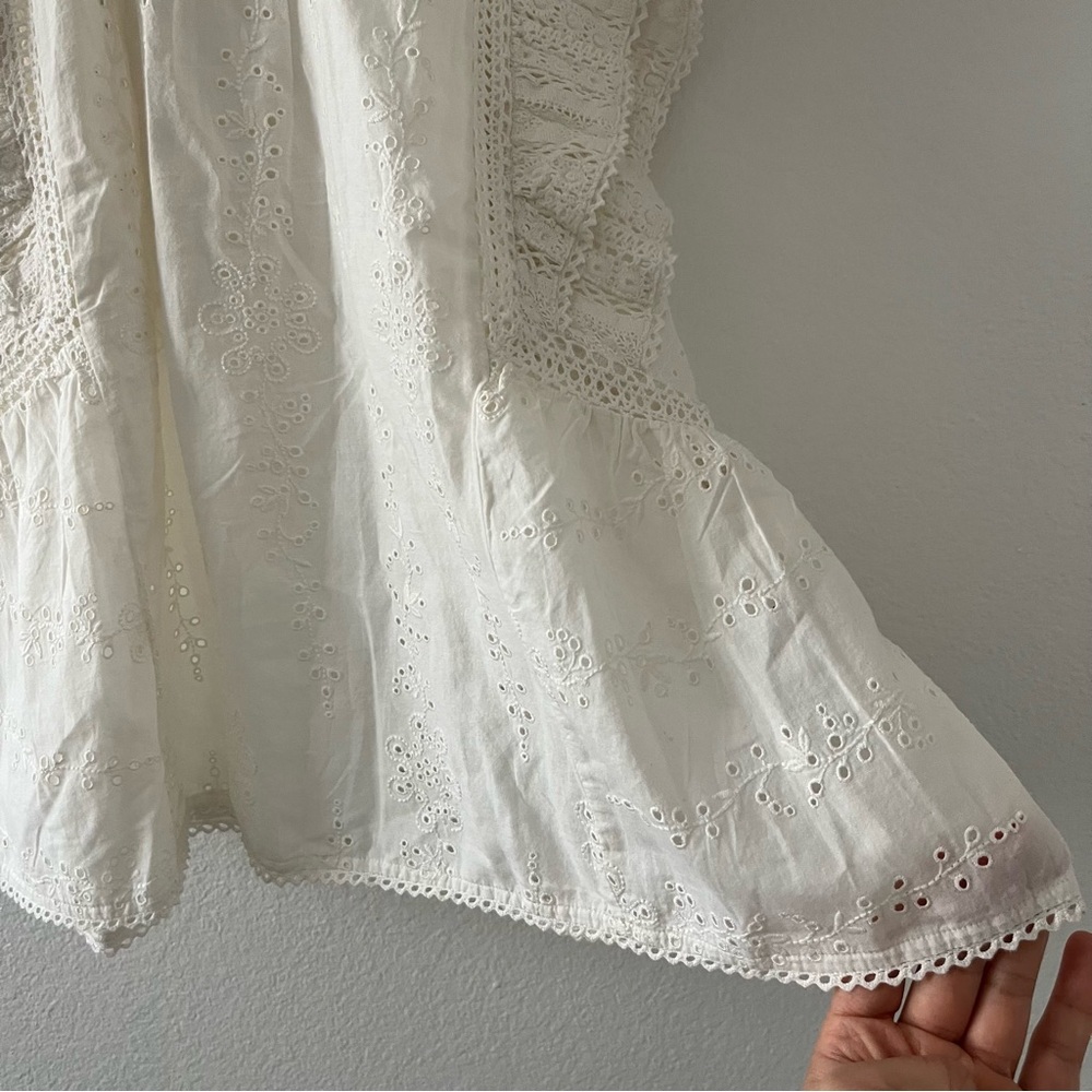 Sea New York Lea Flutter Sleeve Eyelet Lace Guipure Top - Picture 6 of 11